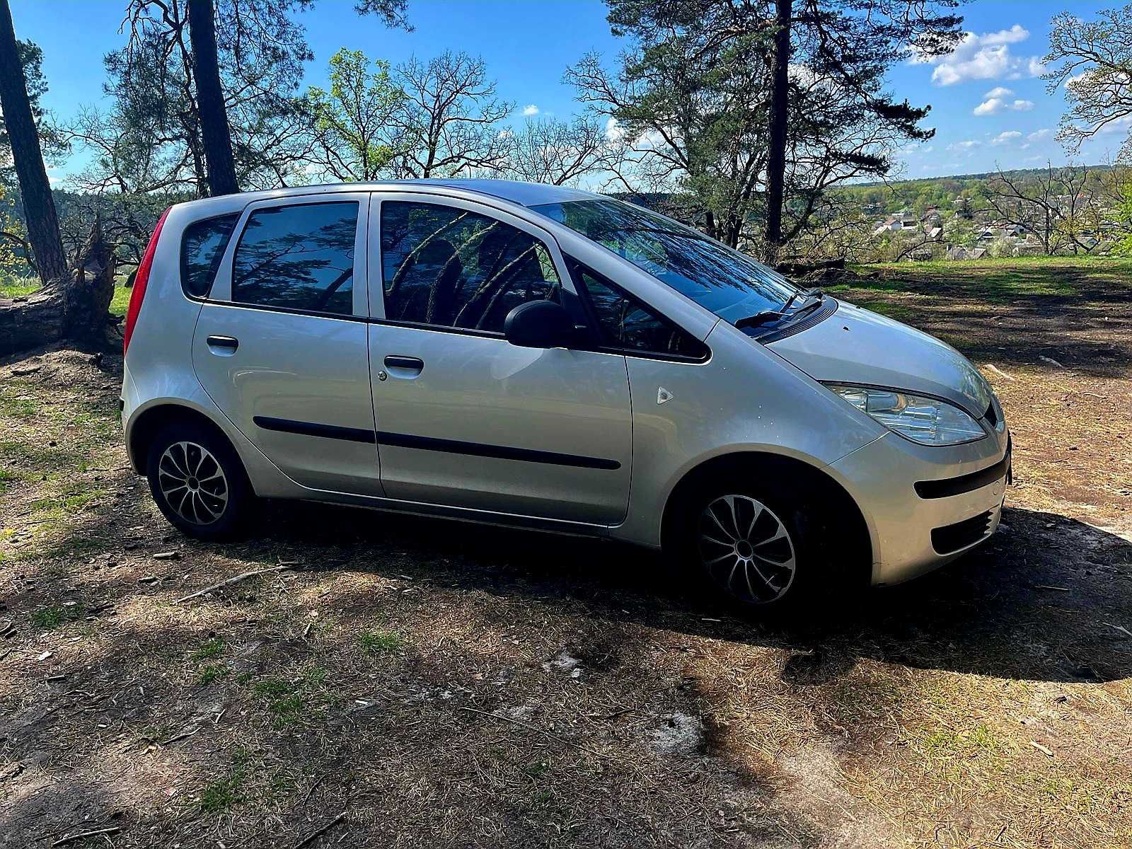 Міцубісі кольт, Mitsubishi Colt 2008, авто