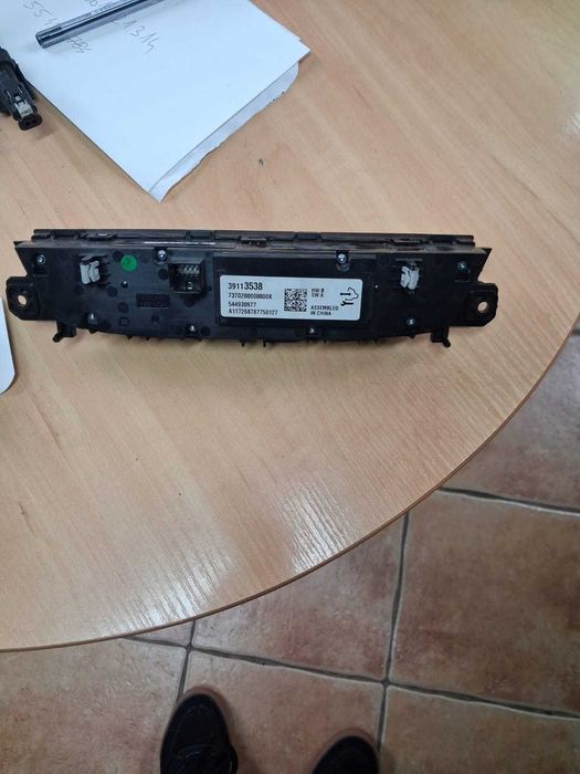 Panel klimatyzacji Opel Insignia B