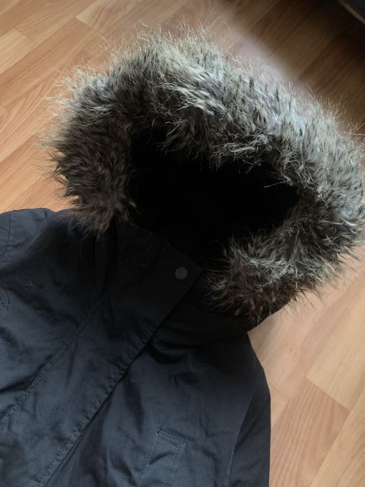 бомбер аляска куртка с мехом на капюшоне из 2000х alt girl sk8 пуховик