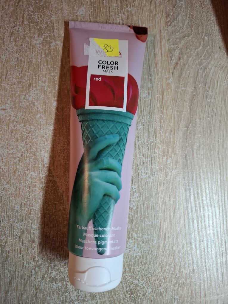 Maska koloryzująca odżywcza Wella Color Fresh Red 150 ml