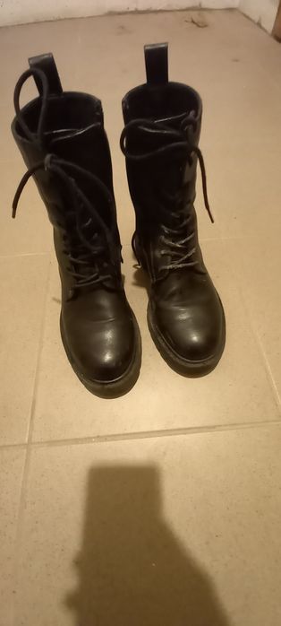 Sprzedam buty damskie za kostkę markizy