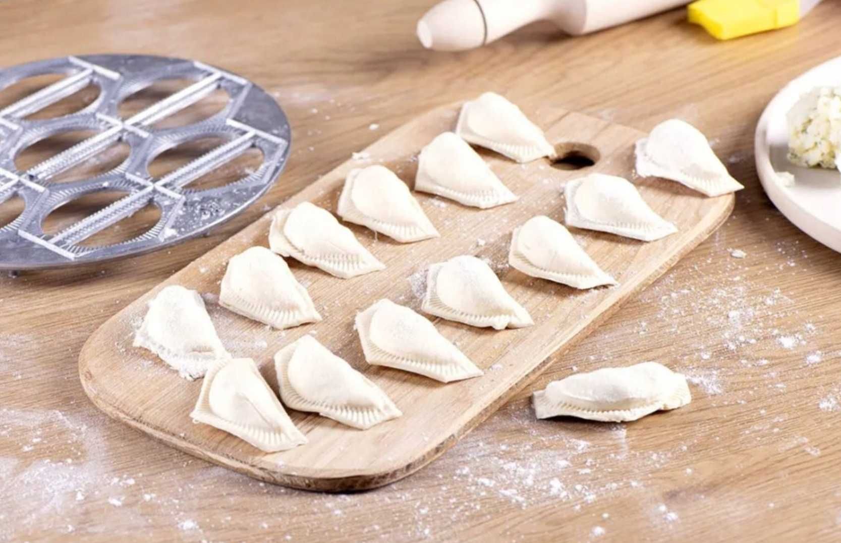 FORMY STALOWE 2 SZTUKI forma wykrojnik NA PIEROGI uszka ravioli
