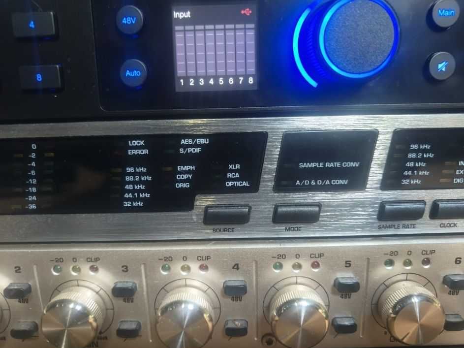 Behringer Ultramatch Pro SRC2496 - konwerter i przetwornik A/C, C/A