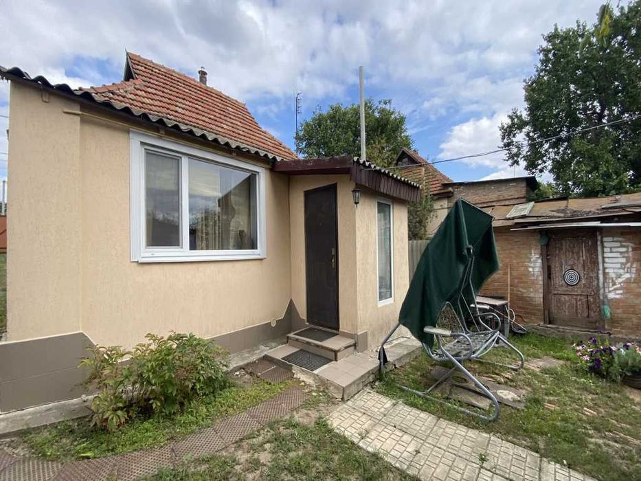 Продаж будинку. 15 соток. Космет. ремонт. Київський р-н. №18050