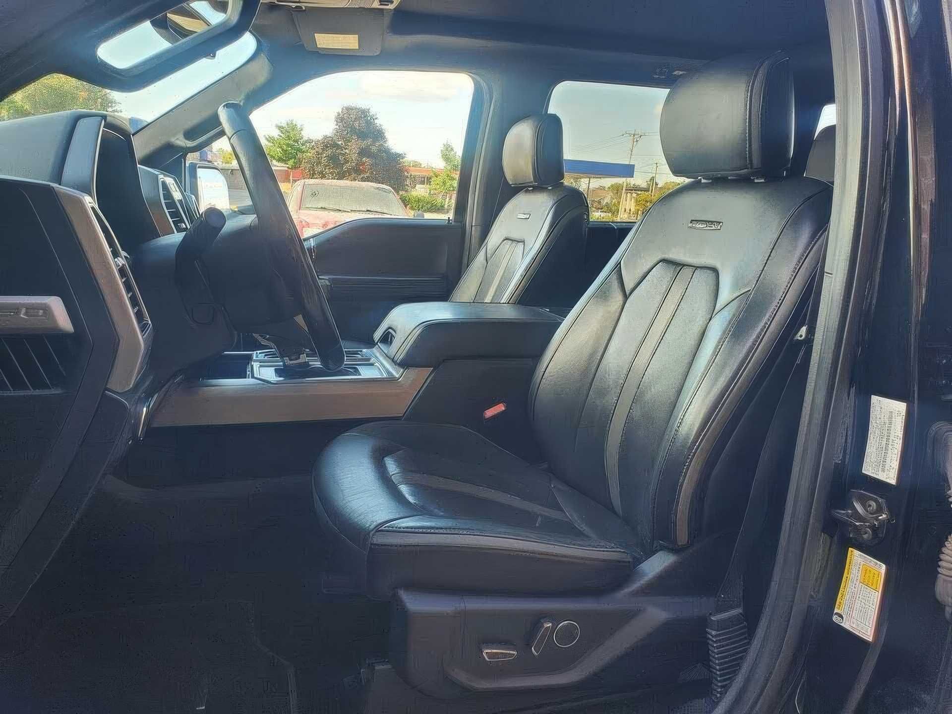 2018    Ford F-150