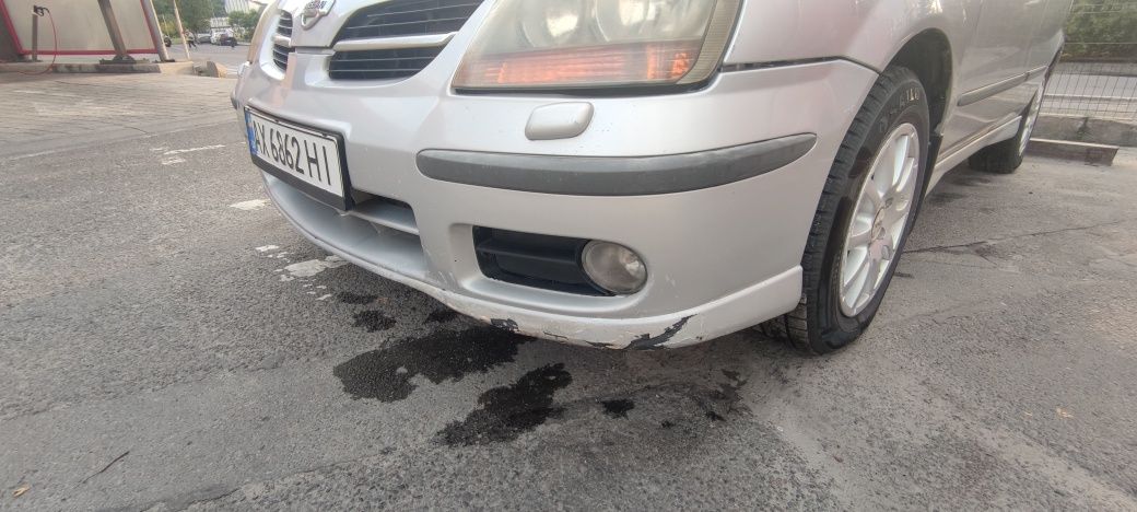 Ніссан альмера тіно