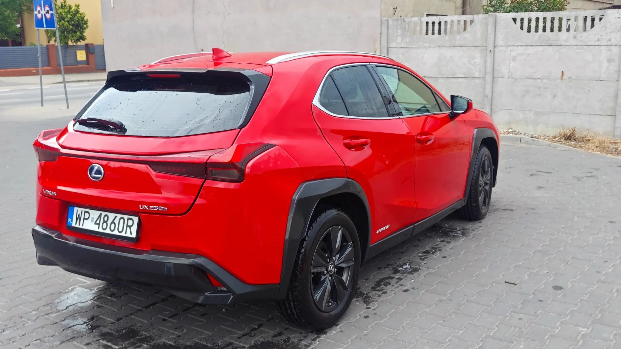 Lexus UX Lexus UX 250h, 2019r., 90600km, FV23%, 90000PLN