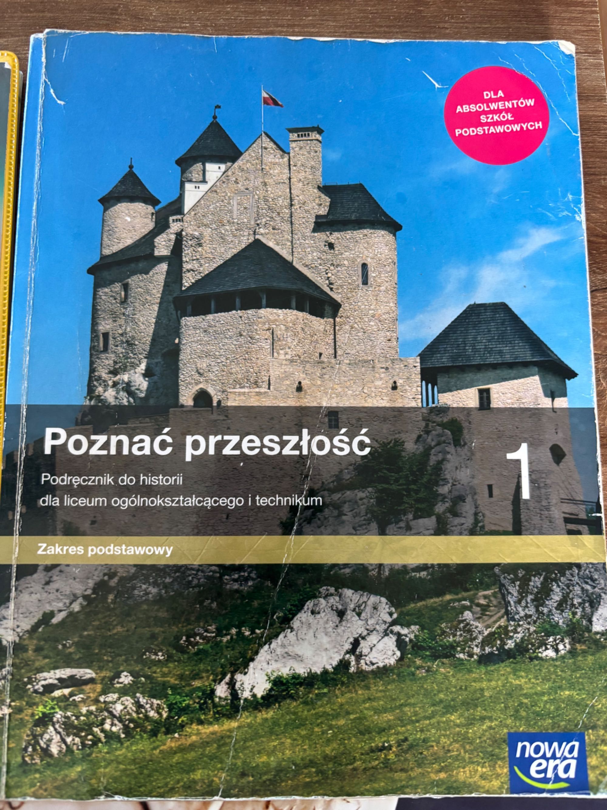 Podręczniki do 1 klasy szkoły średniej - bdb stan