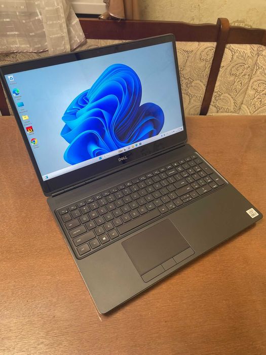 Ноутбук 15" FHD Dell Precision 7550 (i7-10850H/32Gb/SSD512/RTX 5000)