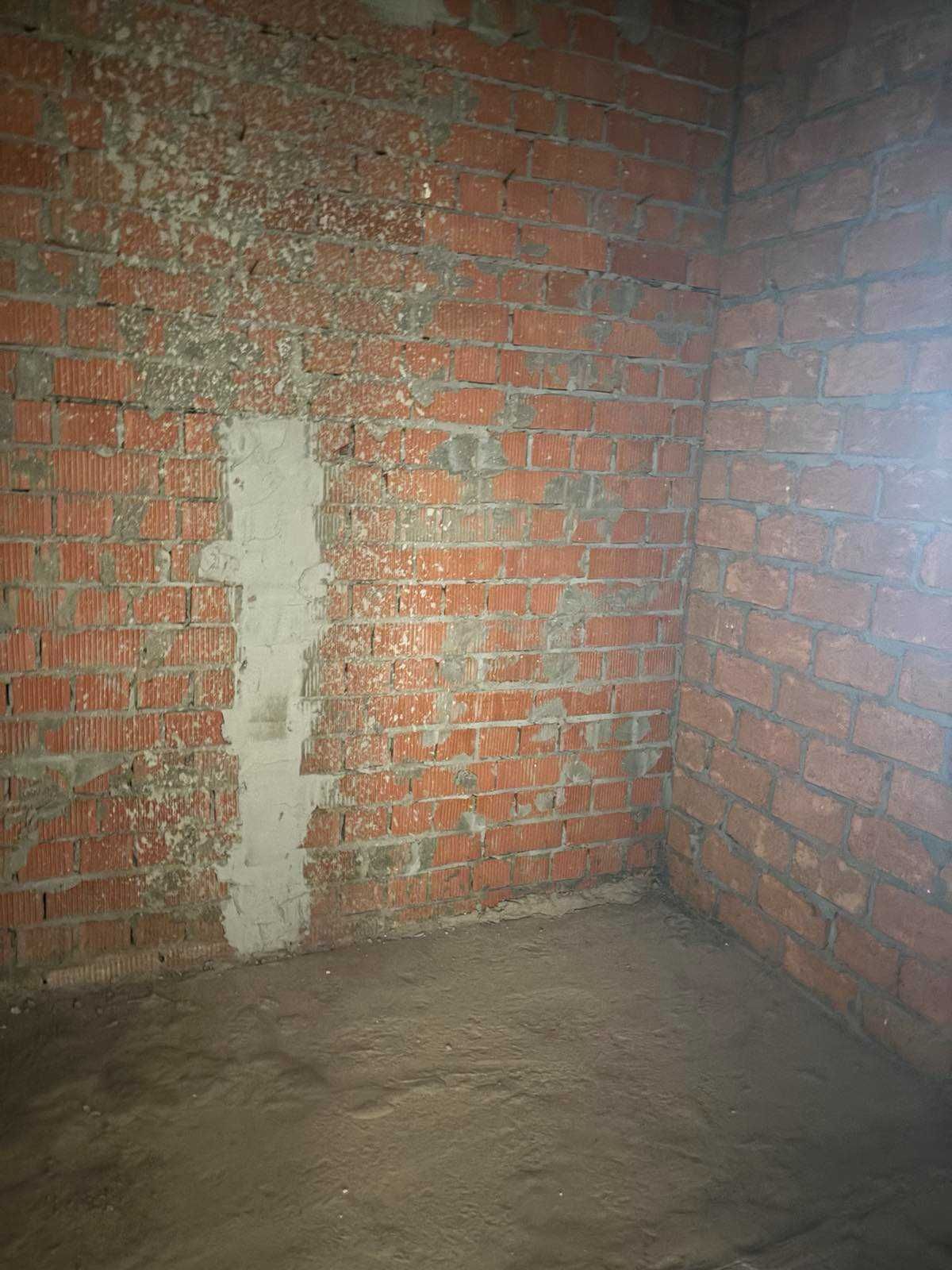 Продам 2к кв на Браме .новострой