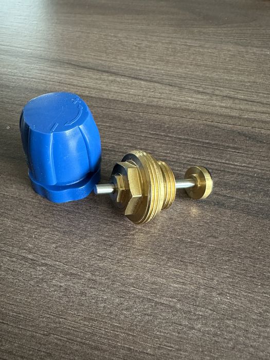 Wkładka termostatyczna do rozdzielacza podłogówki