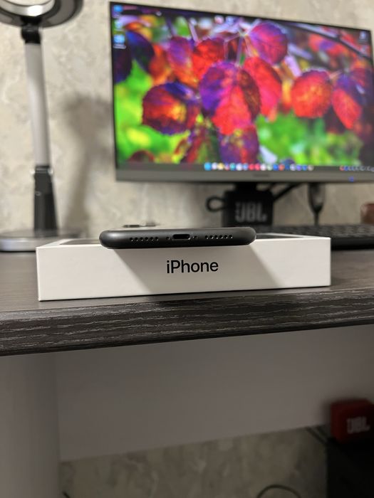 iPhone 11 64Gb • Идеал • Полный комплект • Айфон