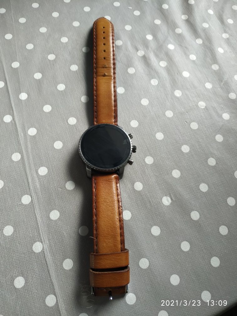 Продам смарт годинник Fossil Gen4