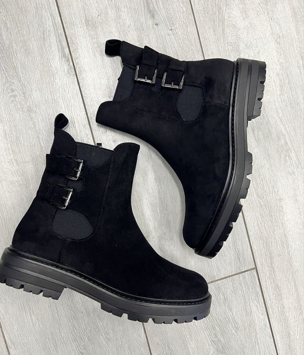 Czarne botki sztyblety