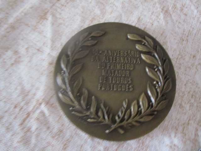 Medalha antiga Diamantino Viseu tauromaquia