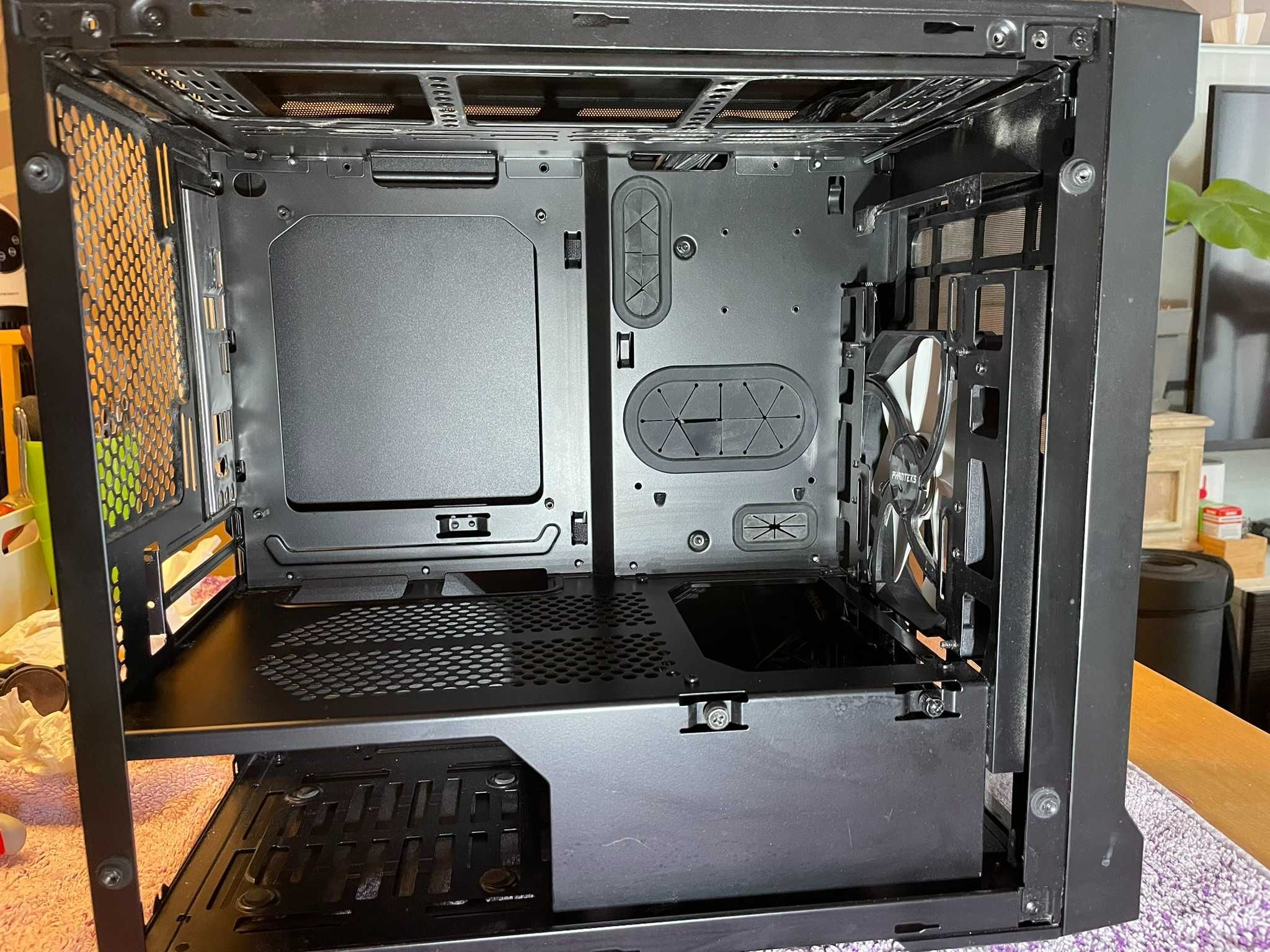 Obudowa komputerowa PHANTEKS Enthoo Evolv ITX