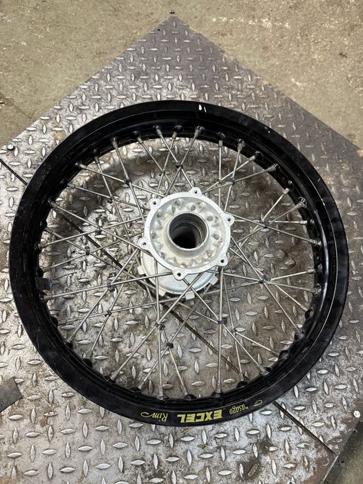 Tylne kolo 690/701  enduro