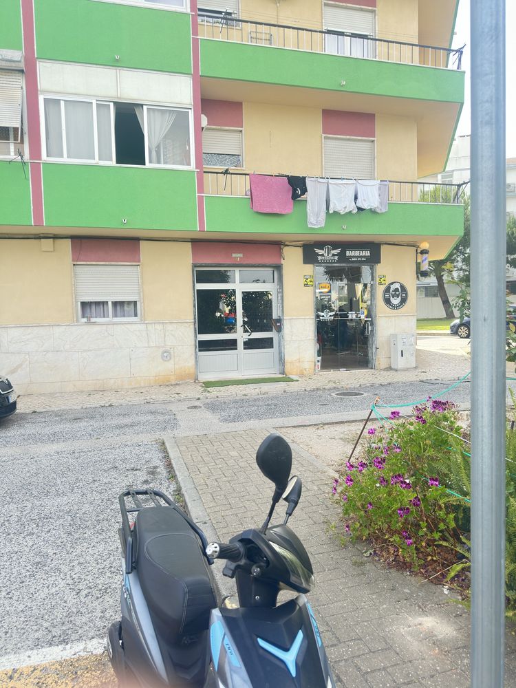 Aluga se quarto para mulheres