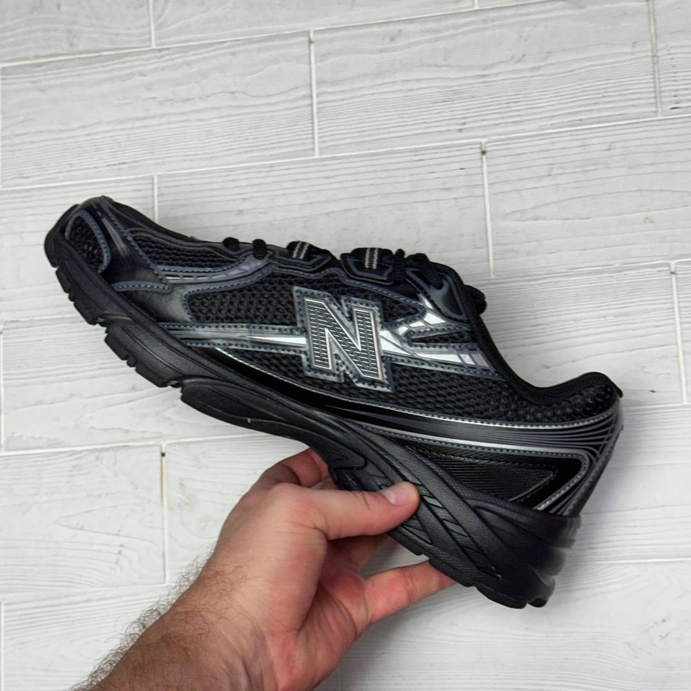 Чоловічі кросівки new balance 740