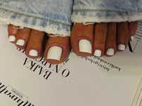 Pedicure hybrydowy  LETNIA PROMOCJA