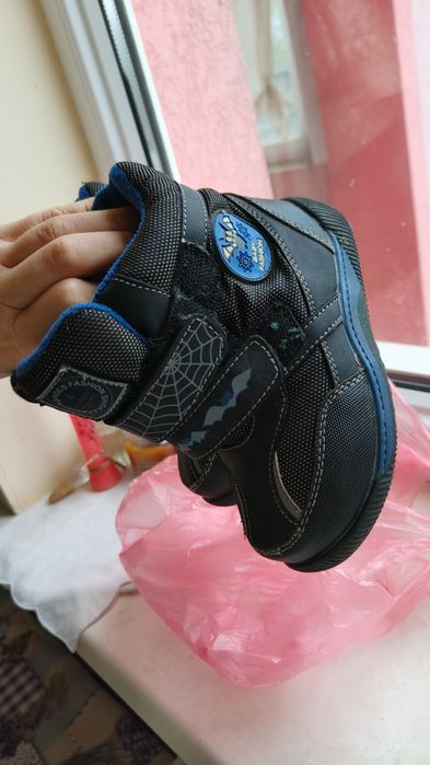 Термо взуття на зиму