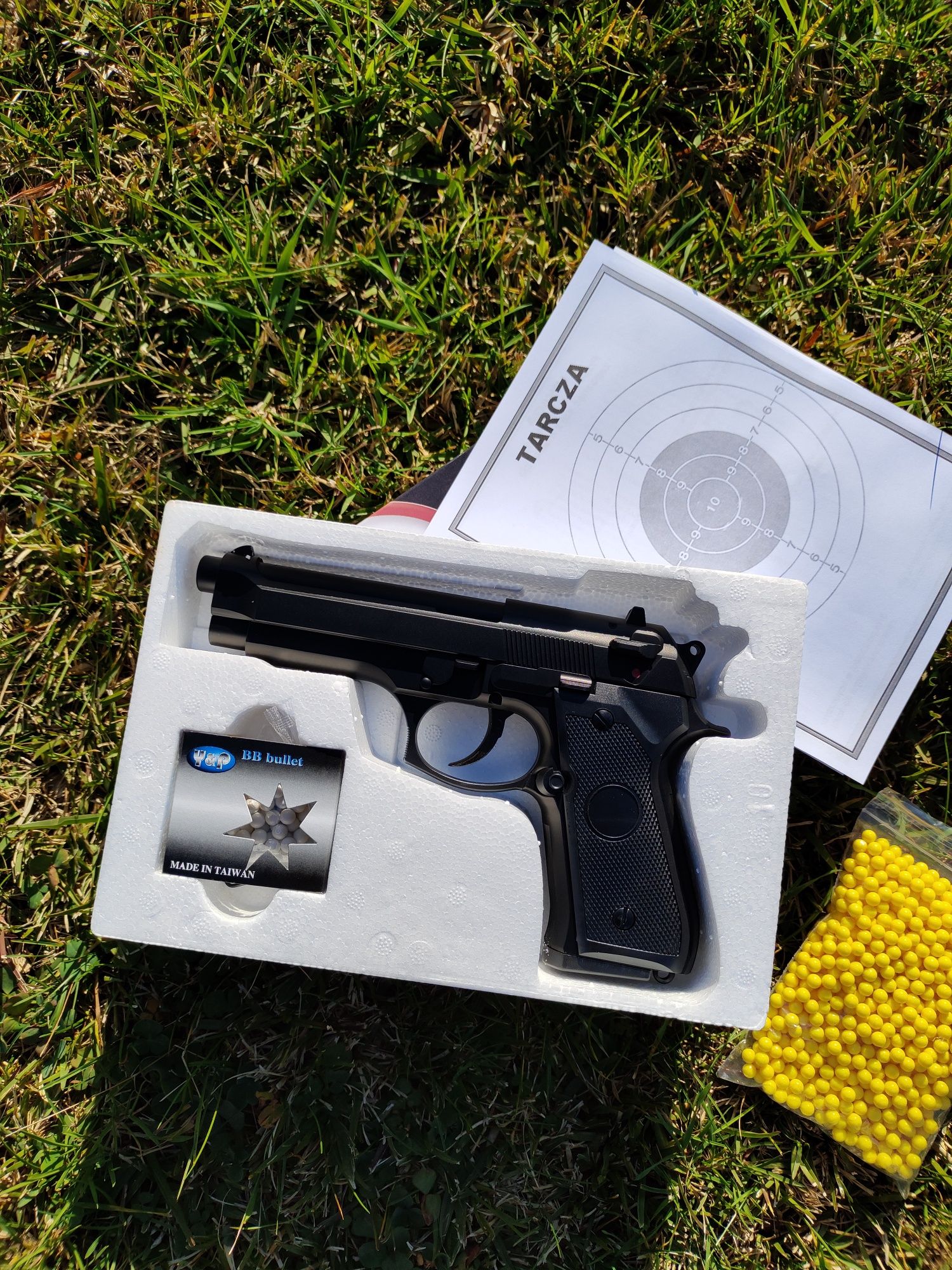 [NEW] Airsoft Arma / Pistola Beretta M9 Preta + 1100BB + Gas