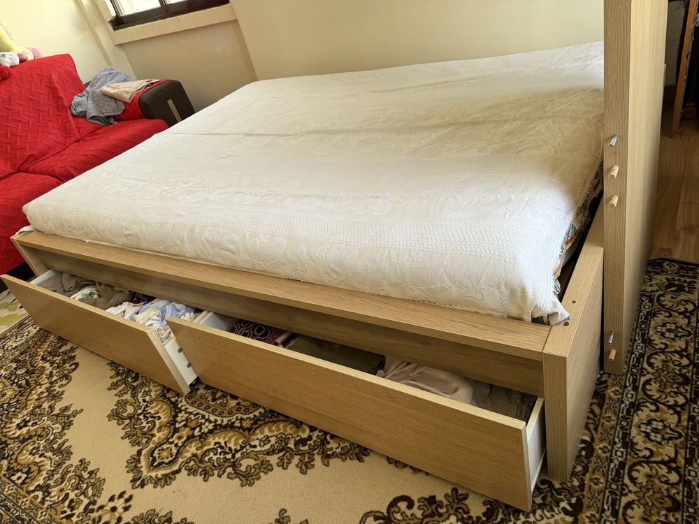 Cama Completa IKEA 156x210 com 2 gavetas, estrado, colchão e cabeceira