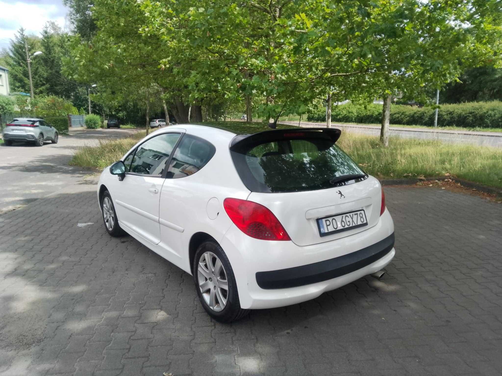 Peugeot 207 1.6 benzyna Zadbany