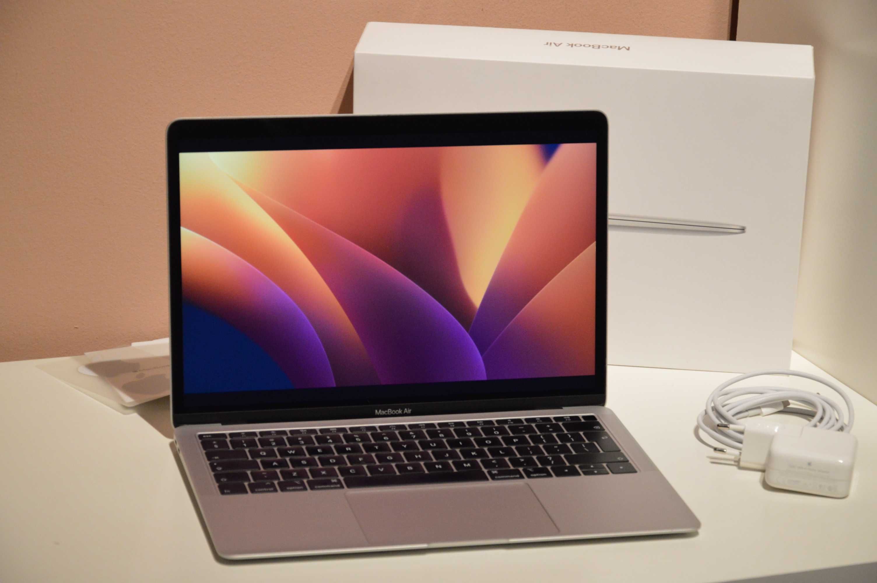 Apple MacBook Air Retina 13.3" QWERTY | KOMPLET | Super Stan m1