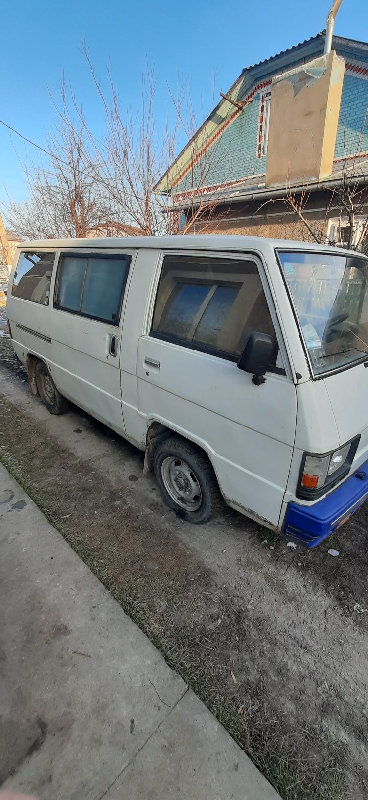 Mitsubishi l300 Авто на продаж цікавий обмін на ваз 2107 від 2007