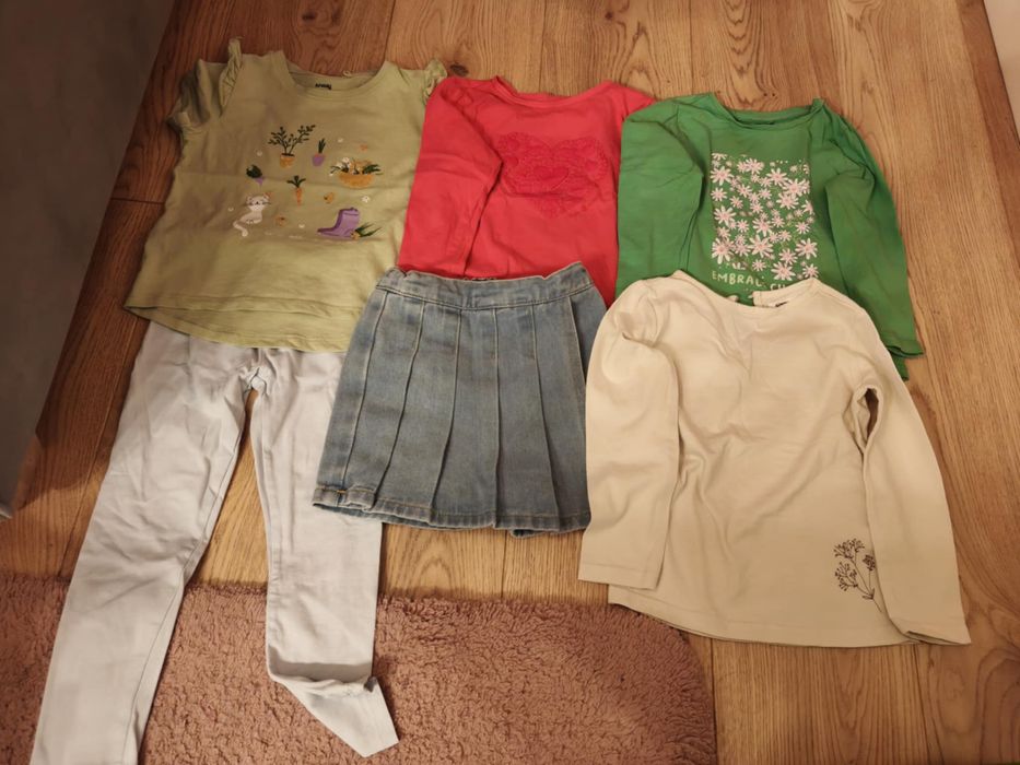 Ubrania dla dziewczynki