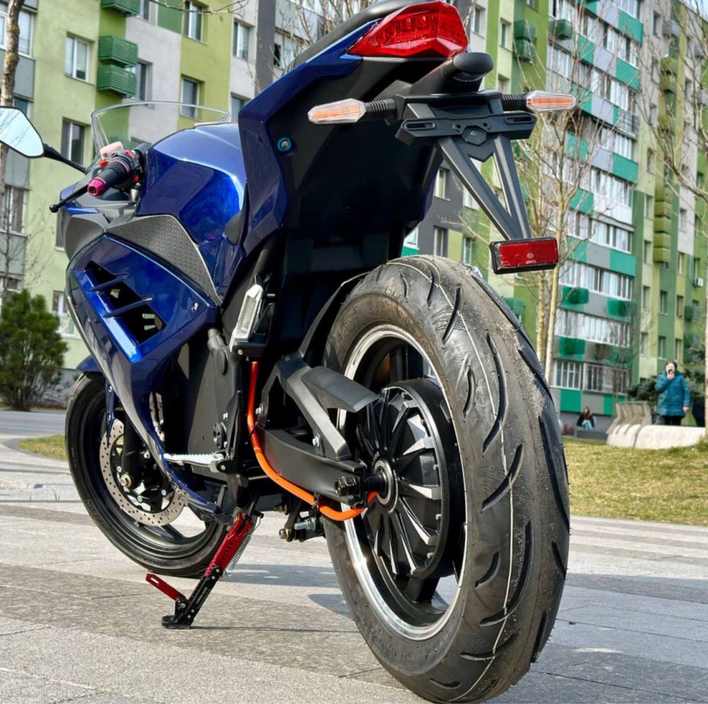 Електромотоцикл XRZ Y-09 3000W 72V, 32A