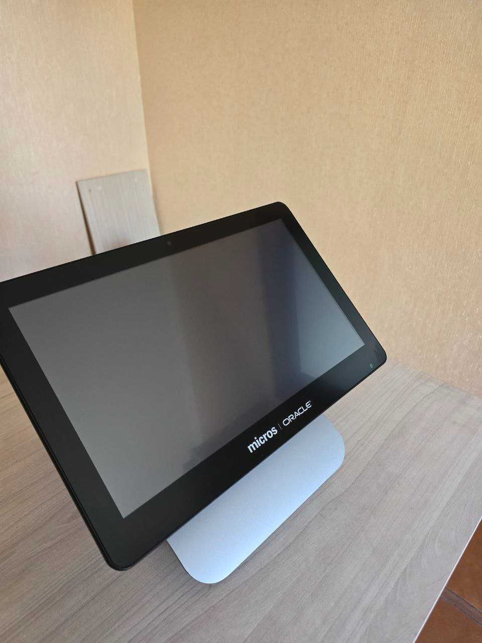 POS-терминал Oracle MICROS сенсорный моноблок