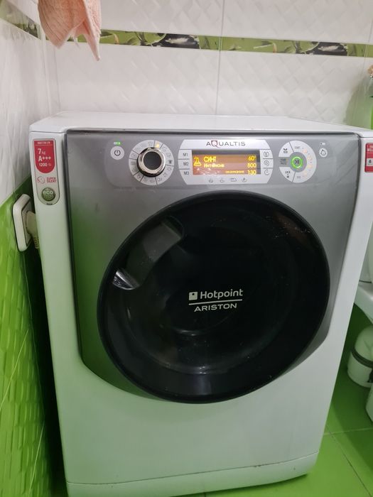 Пральна машина Ariston Hotpoint 7кг