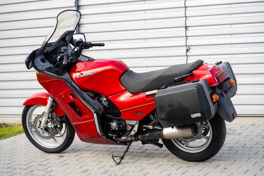 Kawasaki GTR 1000 | na części baza Custom Cafe Swap Silnik