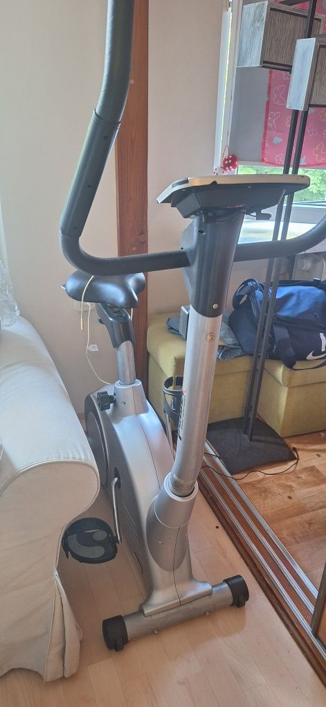Rower stacjonarny crane