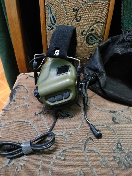 Активные наушники Earmor M32 смикрофоном олива