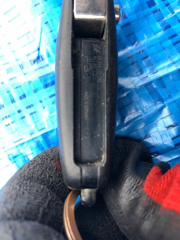 Kluczyk Pilot Audi A4/8ee Klucz Scyzoryk