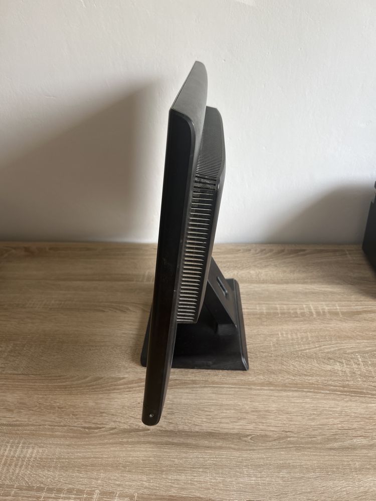 Monitor iiyama ProLite E2403WS głośniki 24 cale