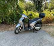 HONDA SH 125 muito economica