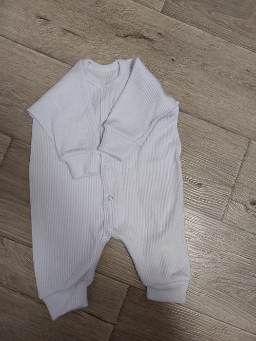 Ромпер новый,  62р