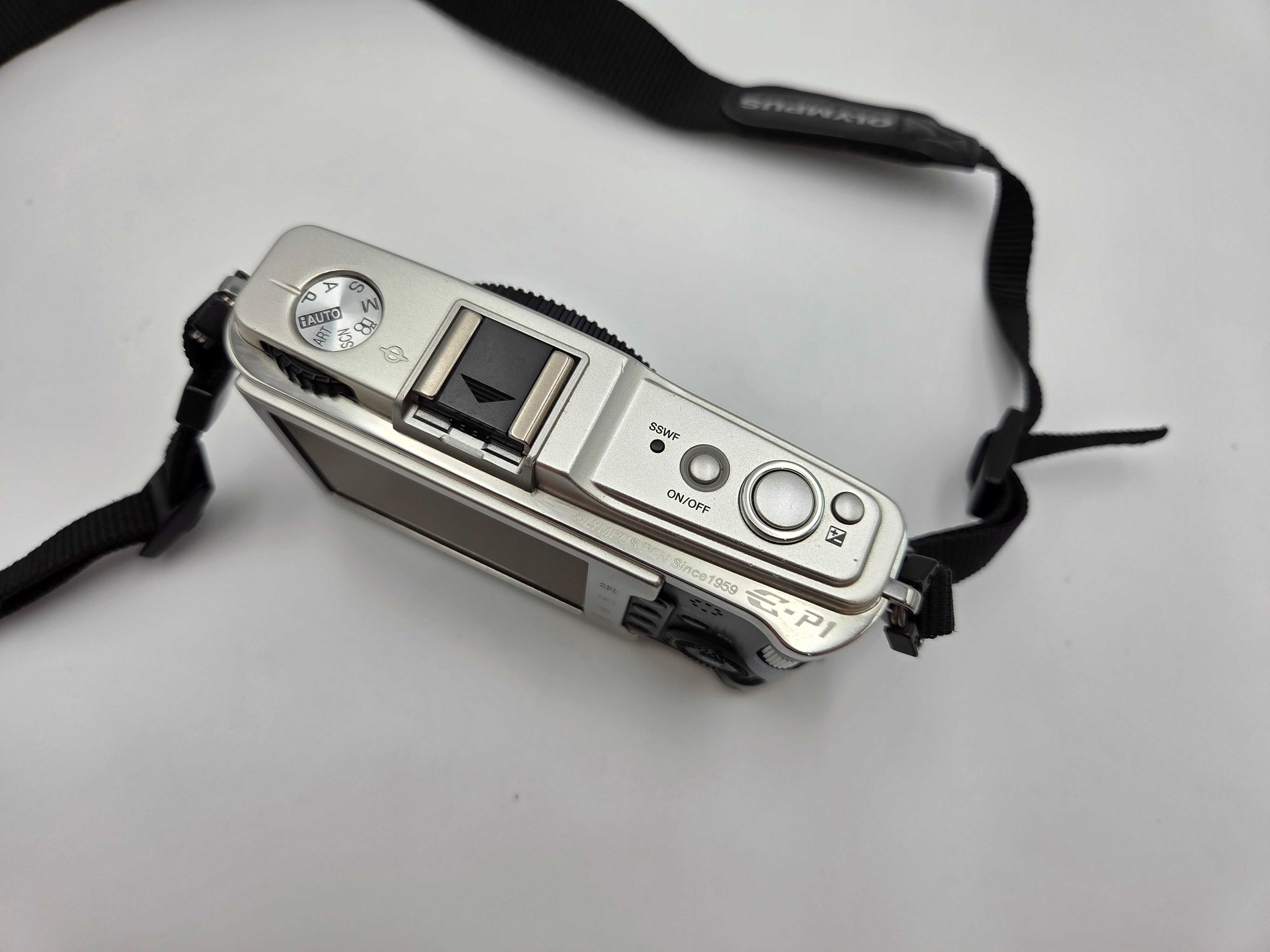 .Aparat Olympus E-P1 body - Olympus P1 - tylko 9 tys. zdjęć - bdb stan