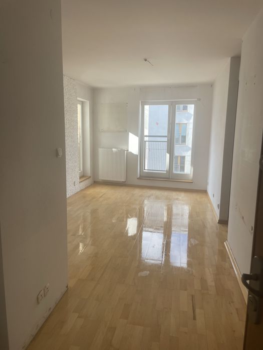 Mieszkanie z garażem na Bemowie (Osmańczyka 24)