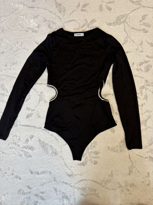 Боді чорний та з плискітками