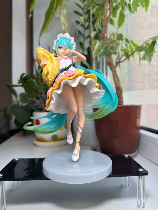 Фігурка Хацуне Міку (вокалоїд)