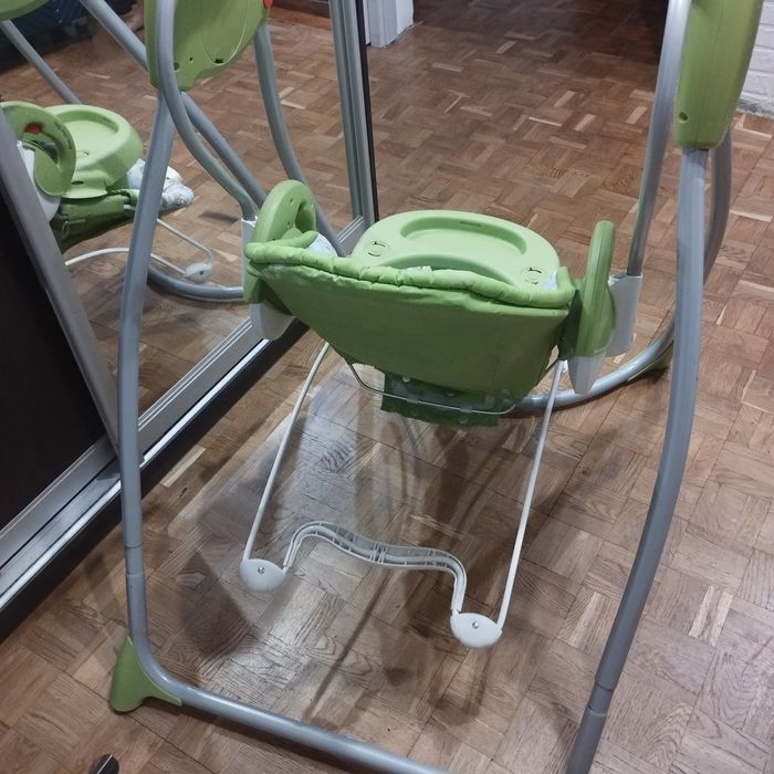 Крісло гойдалка Graco заколисувальний центр