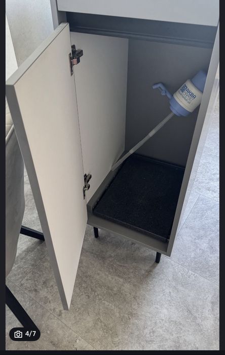 Кавова/чайна тумба зі шкафчиком для бутиля