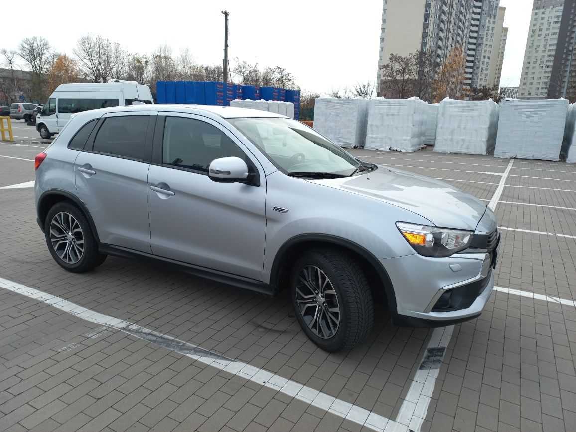 Outlander sport, ASX 2016