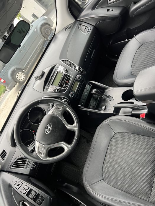 Hyundai ix35 2.0 Benzyna 163KM AUTOMAT LPG 2010R PDC Klima Tempomat