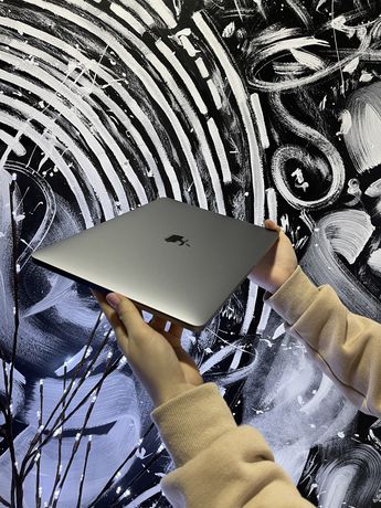 MacBook Pro 13 M1 16 RAM 512 Gb 1350$ 2020 Touch Bar Макбук Apple